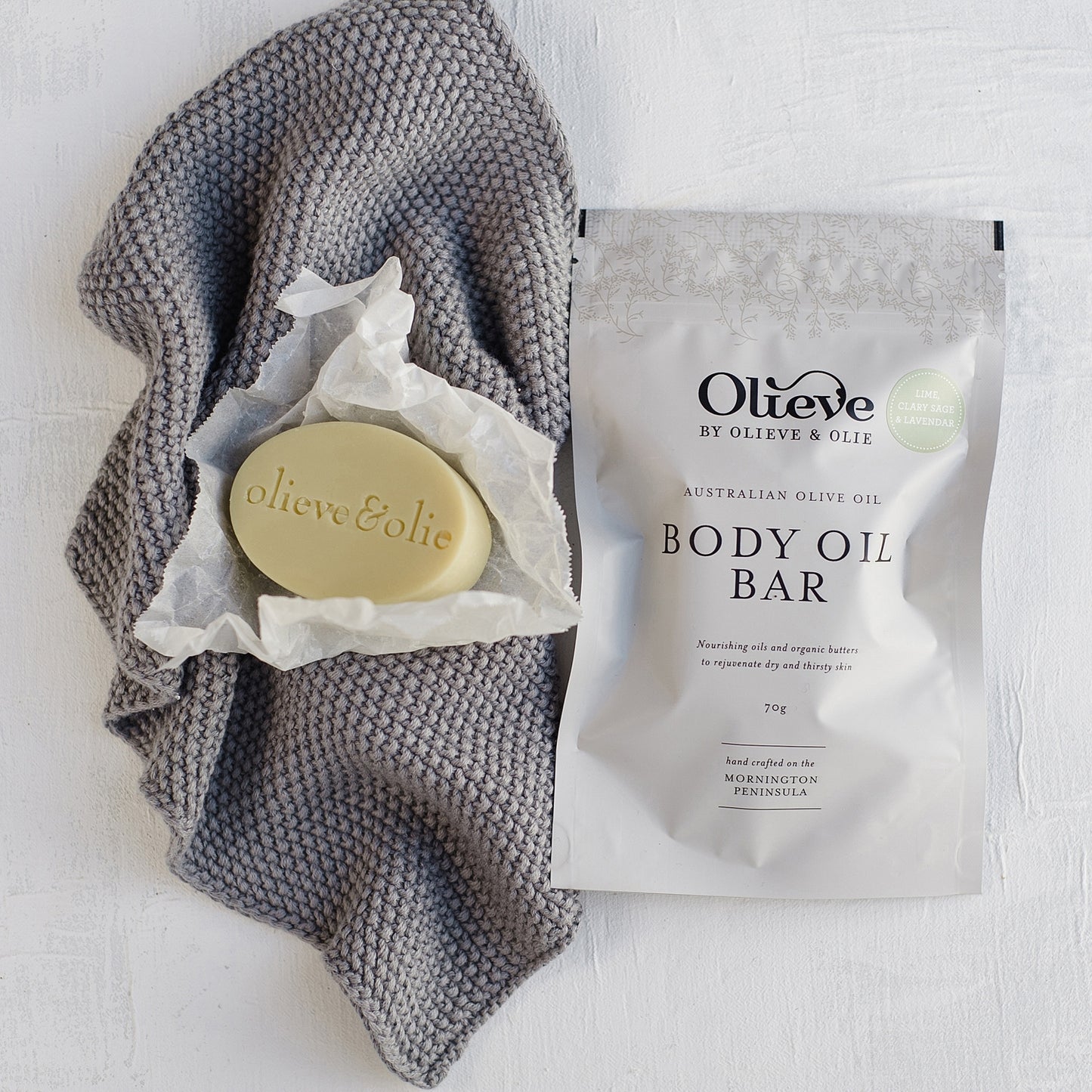 Our beautifully packaged solid body oil bar is a mess-free alternative to body oil. The amazing combination of aromas will mesmerize and the natural ingredients will nourish and sooth you skin.