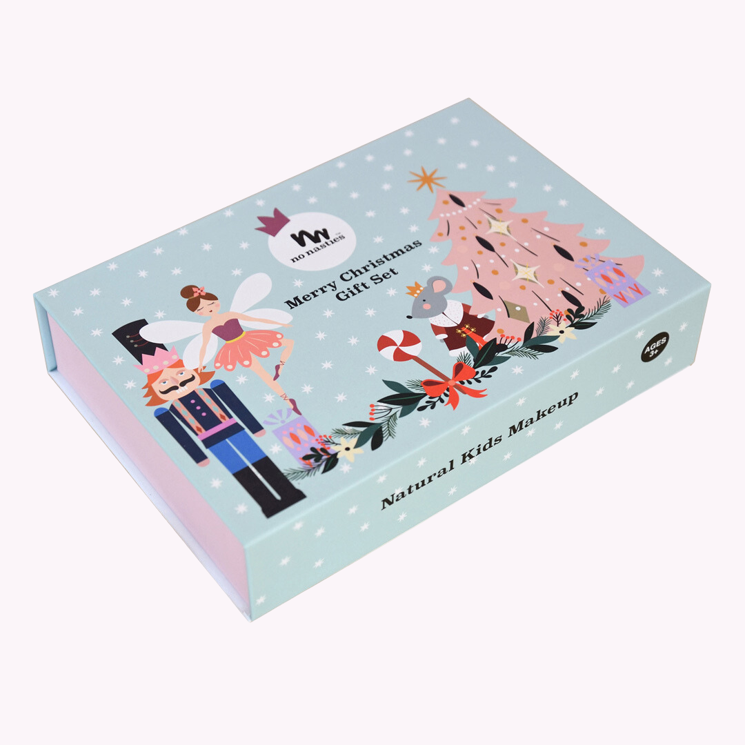 No Nasties Kids is always striving to be unique, and this stunning pop up kids makeup box is the first in this style worldwide.