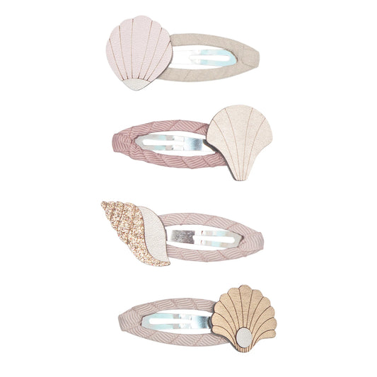 Oh we do like to be beside the seaside! Adorned with the sweetest selection of shimmering sea shells, these beautiful little clic clac clips are perfect for summer days!