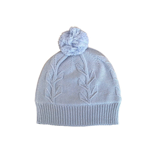 The outer is made in a lovely soft 100% cotton yarn that is breathable and also wonderfully durable. The cosy ribbing at the face is super comfy and perfect for a nice snug fit over your little one's face and ears.