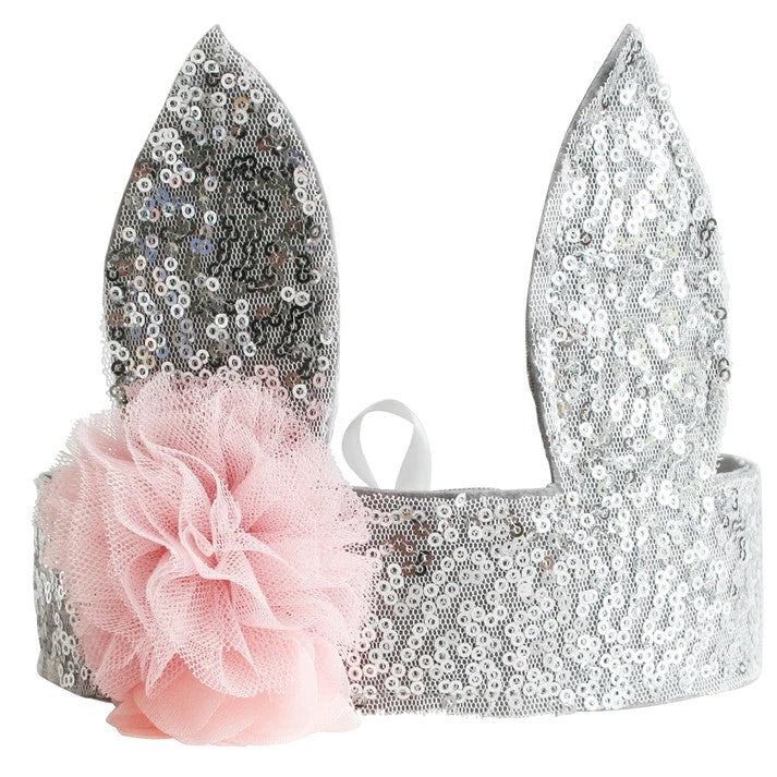 A sparkly sequin adjustable bunny crown for playtime.  Bright sequins and felt with linen backing.  Ribbon ties.