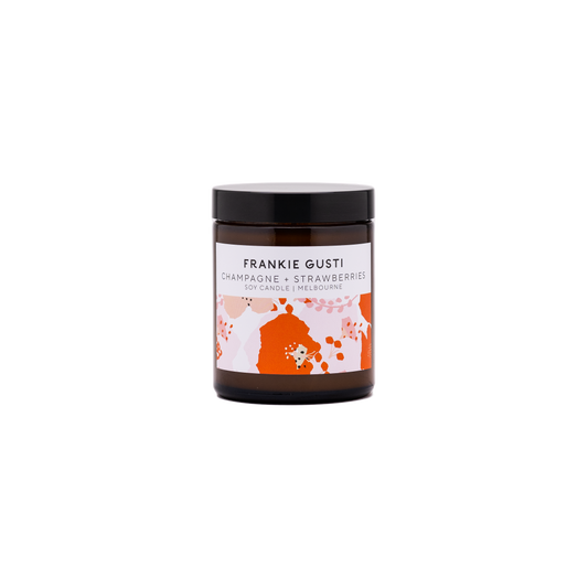 A distinctive combination of ripe strawberries and raspberries with notes of champagne and rose and the perfect celebratory scent!