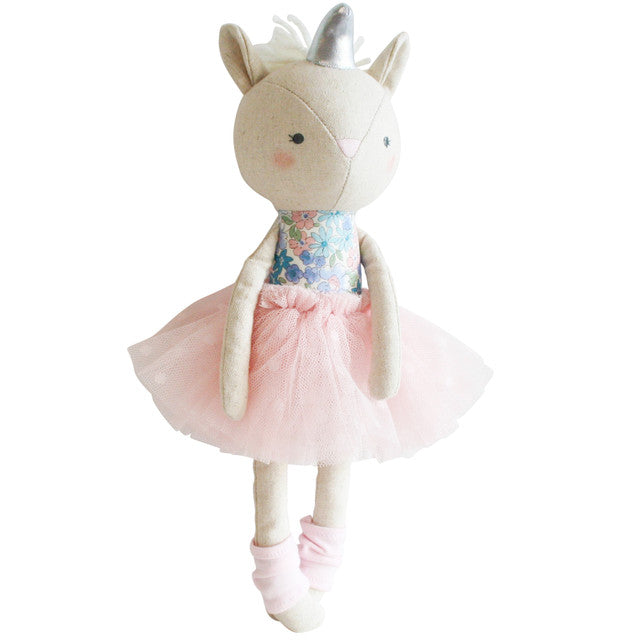 unicorn lover the perfect handmade gift