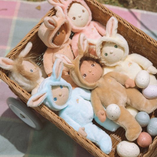 Bouncing into playtime (and Easter Baskets), Dinky Dinkum Bucky Bunny is here to add a dash of cheeky charm to your little one’s day. Limited-edition, pocket-sized, and weighted in all the right snuggly places, Bucky is ready for any adventure! 