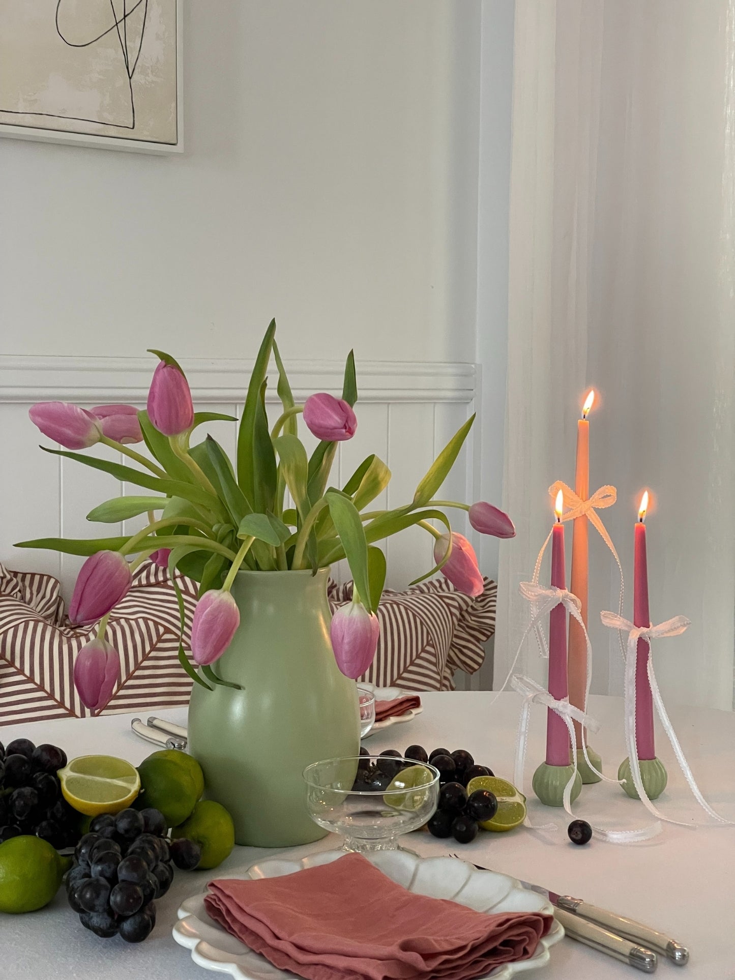 Made from high-quality recycled clay, this vase boasts durability and longevity, ensuring it remains a cherished accent in your home for years to come. The smooth surface and gentle curves of the teardrop shape evoke a sense of grace and tranquillity, making it an ideal centrepiece for your living room, dining area, or bedroom.