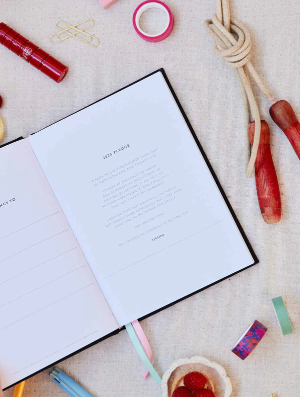 Writing down your schedule can reduce stress, improve memory, and boost success. Spend just 10 minutes a day planning, and you'll win your days and find "me time". Do what brings you joy and make 2025 your year!&nbsp;