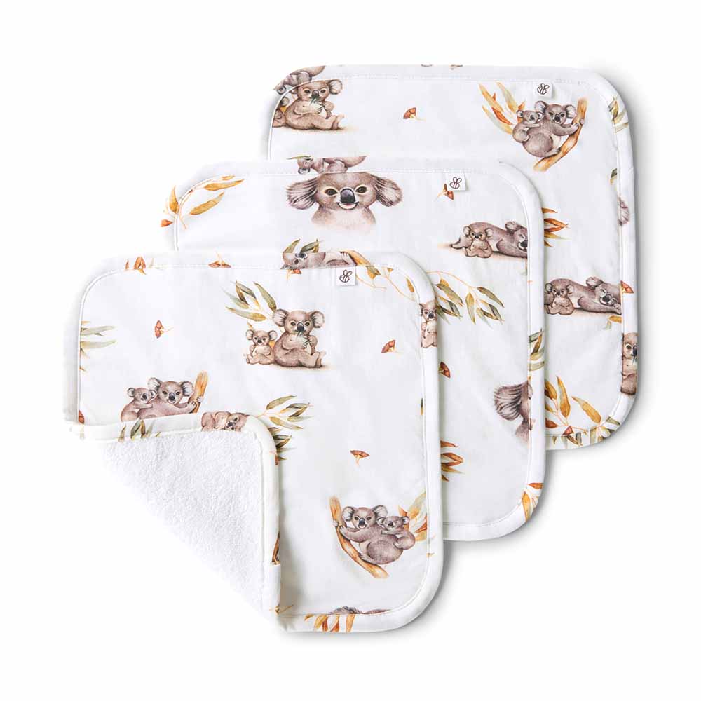 These beautiful organic face and body cloths in our Koala print are perfect for baby, toddler and also for grown ups. They make a great face and beauty cloth and means Mum, or Dad, can enjoy a little bit of Snuggle Hunny too! They will brighten up any bathroom with our bright prints. 