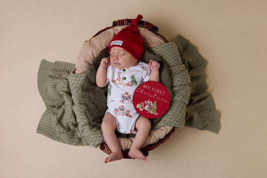 Soft and stretchy, our bodysuits are easy-care and coordinate well with our pants and shorts. Our bodysuits are also really comfortable to sleep in. All Snuggle Hunny clothing is made with GOTS Certified Organic Cotton&nbsp;CU 1182228.


Kangas &amp; Koalas is part of our Limited Edition 2024 Christmas Collection.
