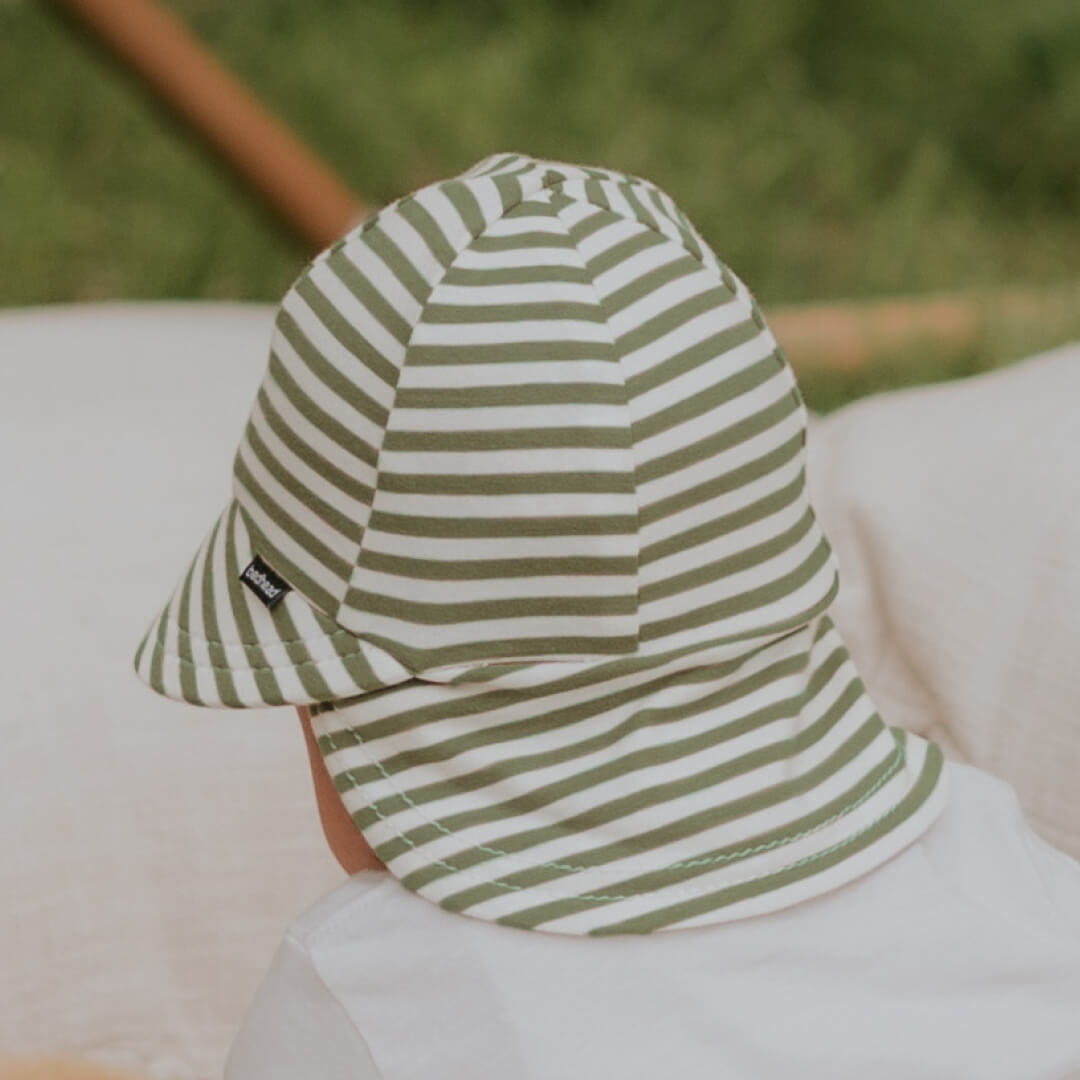The Legionnaire hat is built for comfort - so much that kids forget they're wearing it! This makes it the best style for hat-haters and babies to wear while in prams and baby carriers. Made with super-stretchy and lightweight cotton jersey for a perfect fit keeping your little ones head cool under the hot Australian conditions & rated UPF50+ excellent protection.